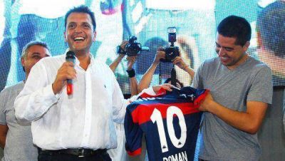 Riquelme ganar�a m�s en Tigre que en Boca: u$s150 mil por mes