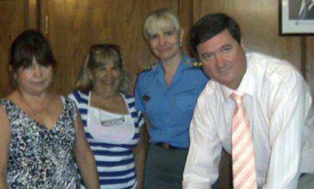 Servicio Penitenciario provincial y la polic�a de Misiones firmaron convenio