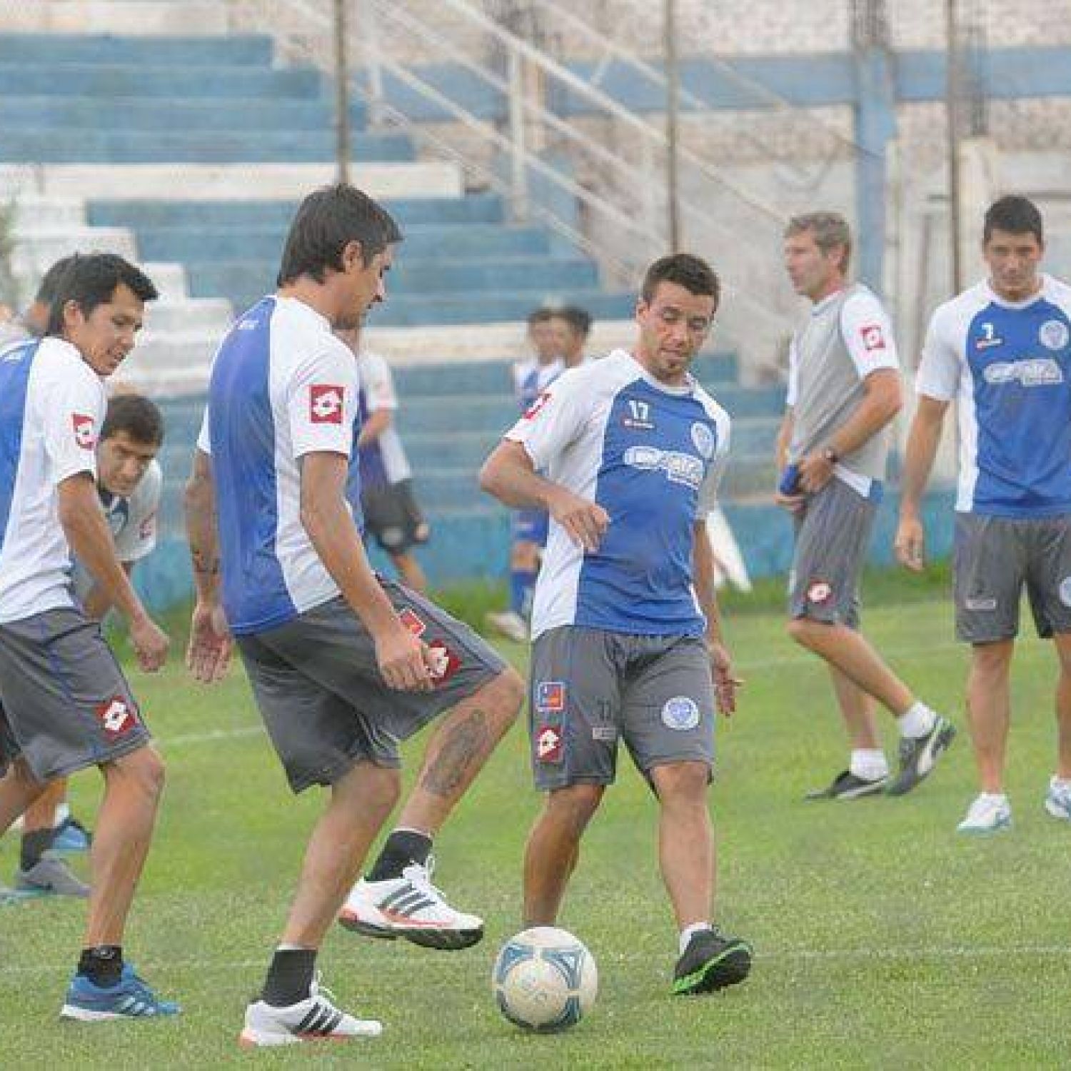 Ciro Rius volvió a los entrenamientos de Godoy Cruz luego de su internación