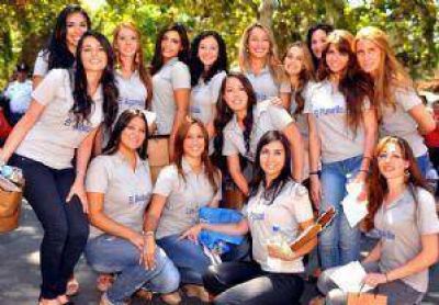 Las Heras elige a su Reina entre quince representantes