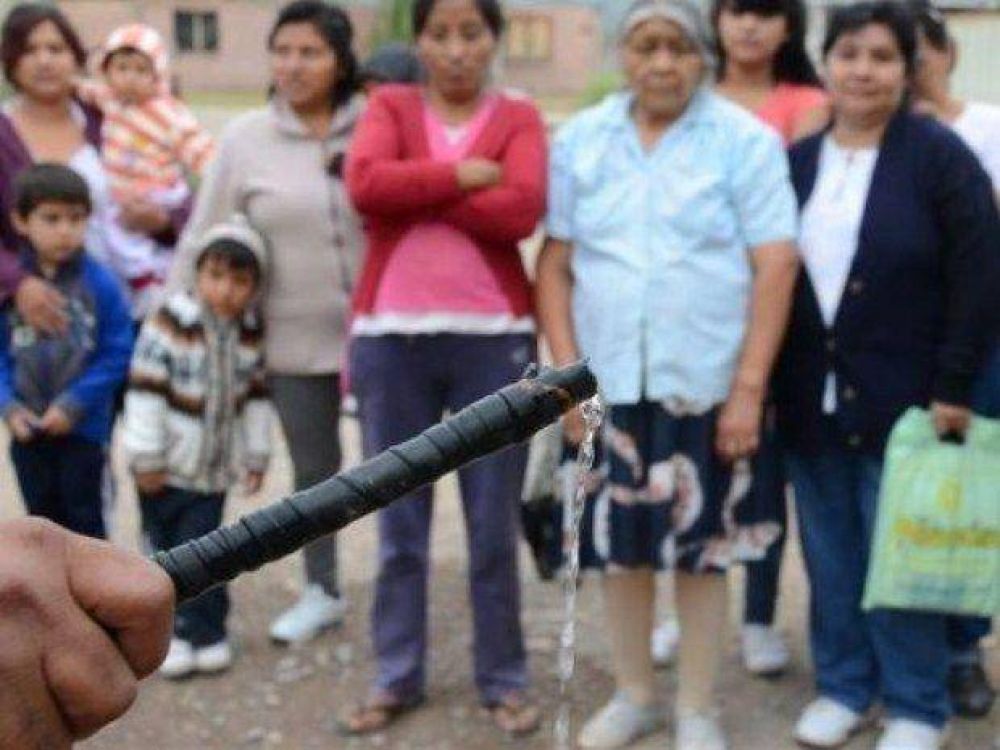 Tartagal tuvo un d�a infernal, sin luz y sin agua