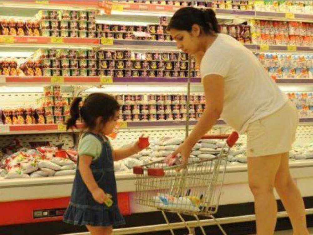 El salario m�nimo de $2.875 no alcanza para salir de la pobreza