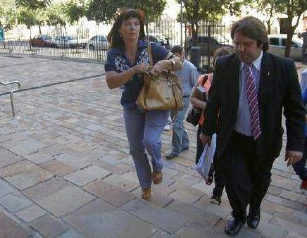 "Es la oportunidad para sacar toda la mafia que est� en Tucum�n"