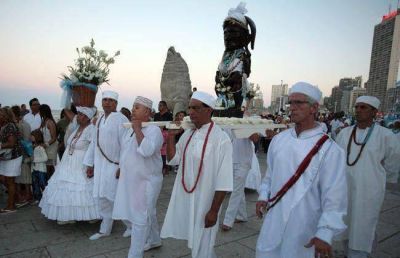 Una nueva ceremonia junto al mar