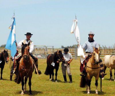Mar Chiquita vive la fiesta de la VIII Exposici�n de Caballos