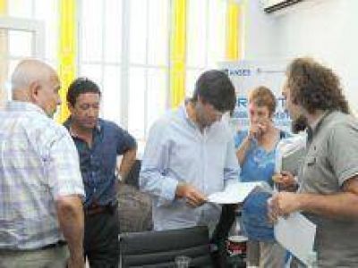 Bossio reuni� �a la tropa� rumbo al a�o electoral y pidi� �trabajar� y confrontar con ideas renovadoras