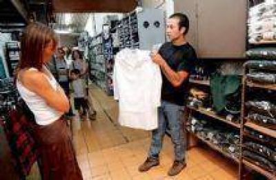 Clases 2013: �Cu�nto cuesta un guardapolvos en Salta?