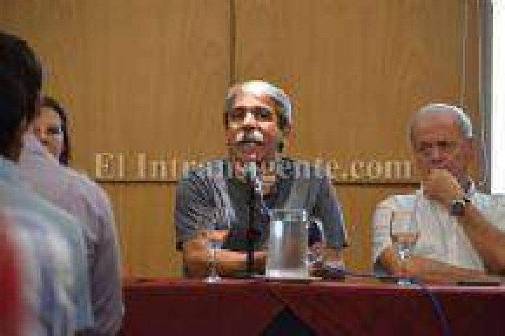An�bal Fern�ndez anunci� en Salta la creaci�n de un canal deportivo estatal