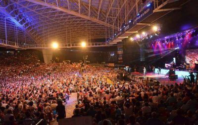 Sergio Dalma enamor� al p�blico del Festival de Pe�as