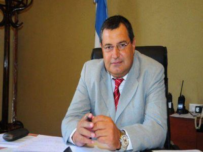 Asumi� sus funciones el comisario Felix Quinteros