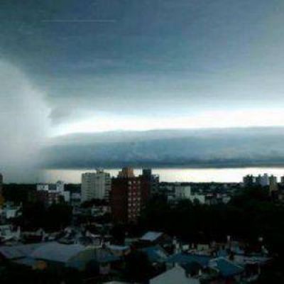 Tras el temporal que pas� de largo en La Plata, baj� la temperatura y hoy habr� una m�xima de 28