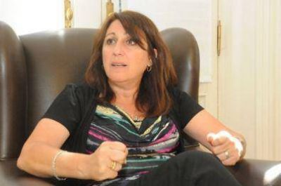 "No pasa por militarizar la sociedad"