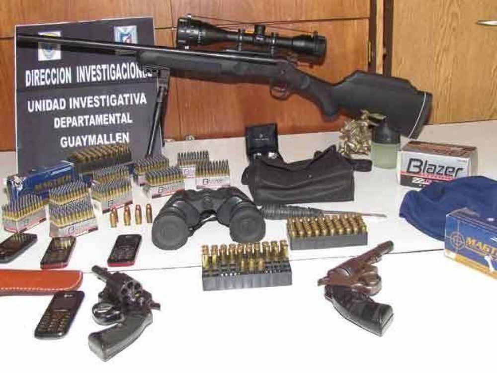 Varios allanamientos en Guaymall�n dejan como saldo 6 detenidos