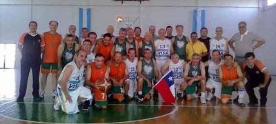 B�squetbol y confraternidad chilena-argentina