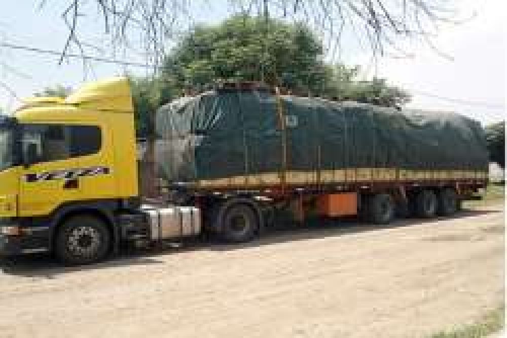 Secuestran tres camiones con carga forestal en distintos operativos