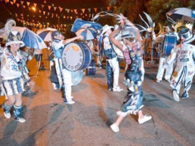Contin�a la previa del carnaval local