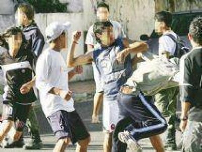 Or�n: Dos "patotas" irrumpieron en una casa y se agredieron dentro de la misma