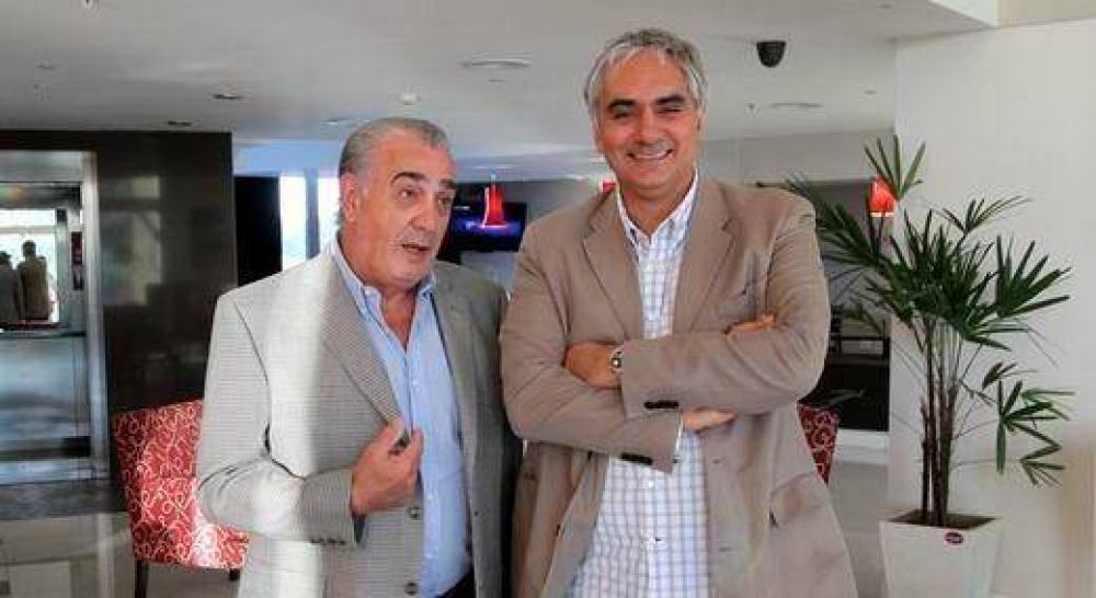 Macri ech� al hijo de G�nzalez