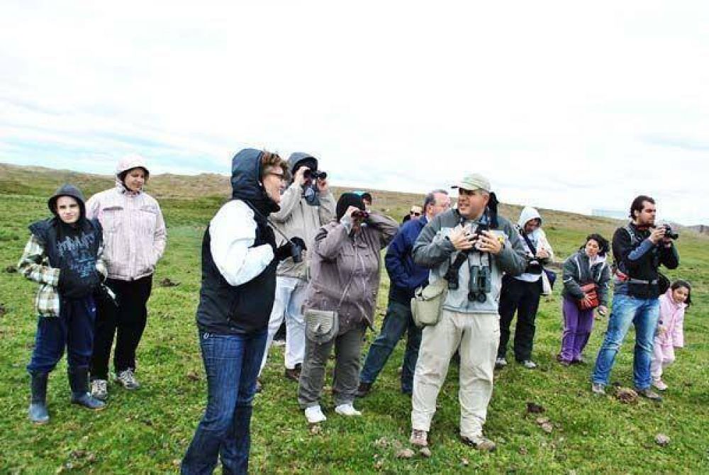 D�a Mundial de los Humedales: Un nutrido grupo de vecinos acompa�� la caminata interpretativa