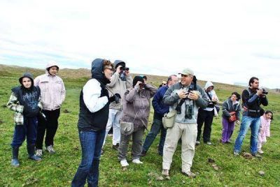 D�a Mundial de los Humedales: Un nutrido grupo de vecinos acompa�� la caminata interpretativa