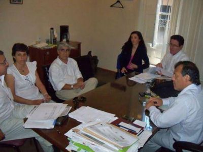 Atsa formaliza reclamos a Salud