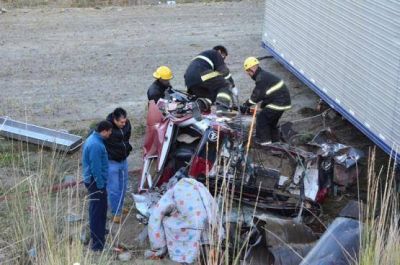 Un muerto y un herido tras un vuelco en la ruta N�3