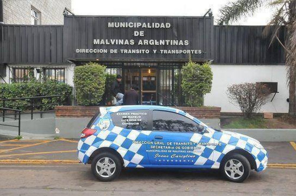 En Malvinas no hacen falta turnos para tramitar la licencia de conducir