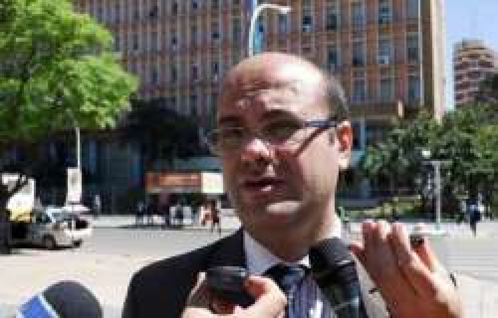 Descubren una �cocina de coca�na� en el barrio G�iraldes