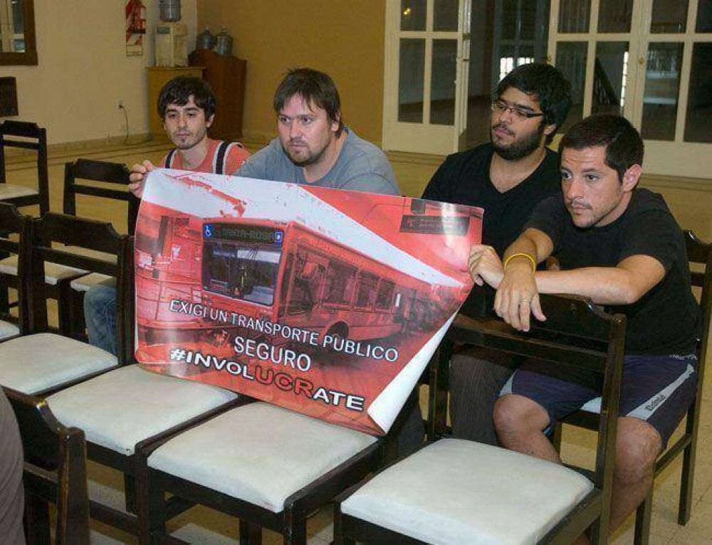Colectivos de Plaza: el PJ se neg� a garantizar la �seguridad� que exige la oposici�n