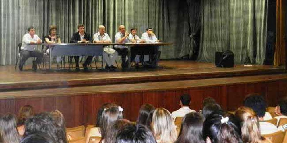 Comenz� el curso de ambientaci�n para los nuevos alumnos de la FCEyJ
