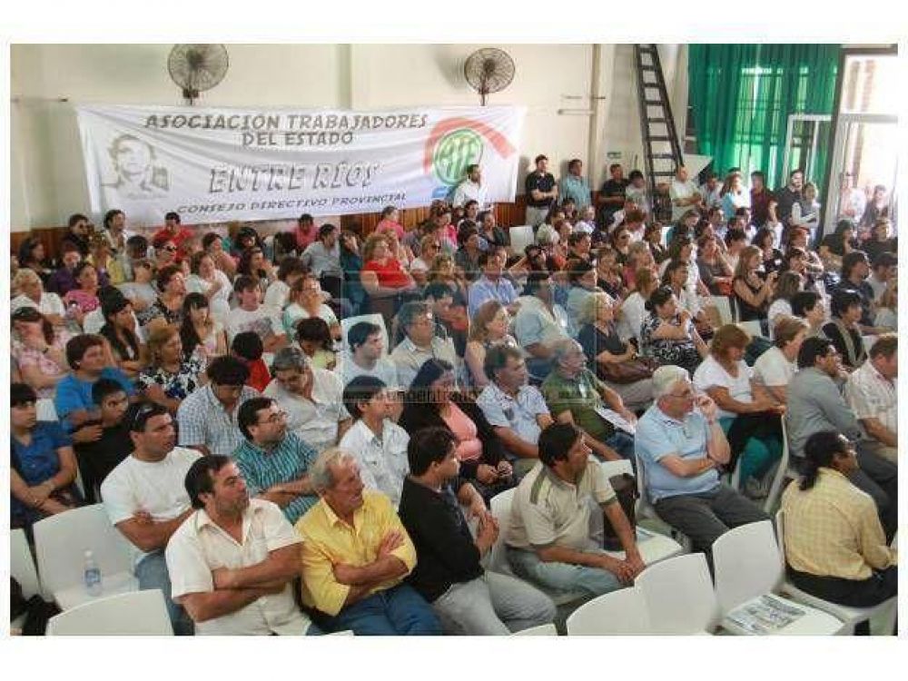 ATE denunci� el ingreso �irregular� de personal en el San Roque