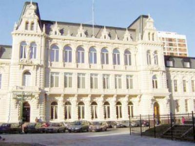Un plan para la educaci�n nacional obligatoria