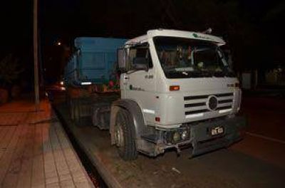 Rivadavia: un ni�o de 4 a�os muri� aplastado por un cami�n
