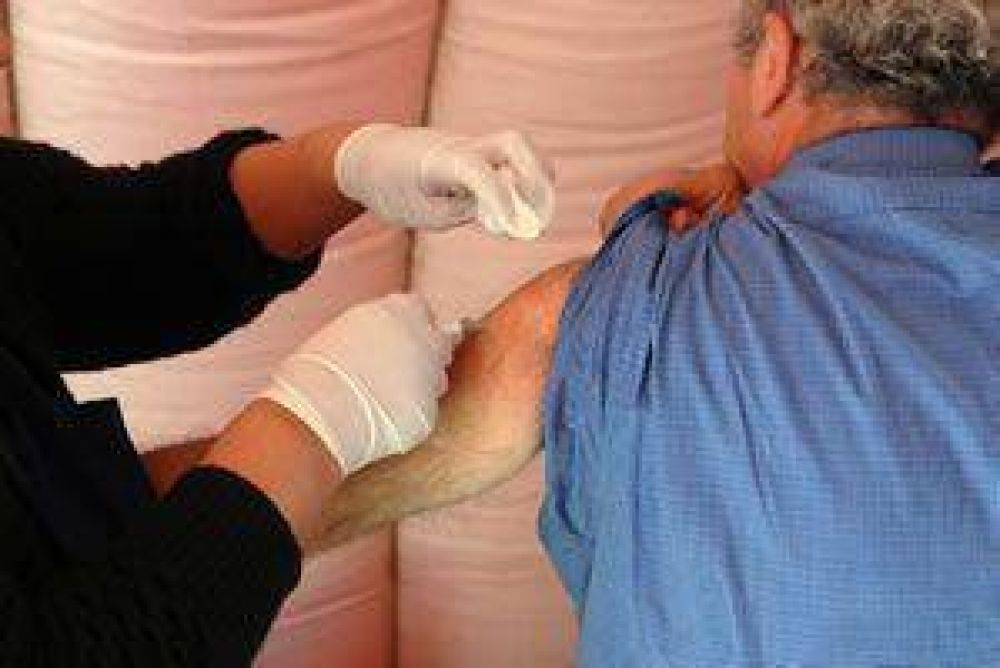 Adelantar�n 30 d�as la vacunaci�n contra la Gripe A	