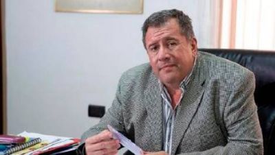 "Hay que producir lo que consumimos"