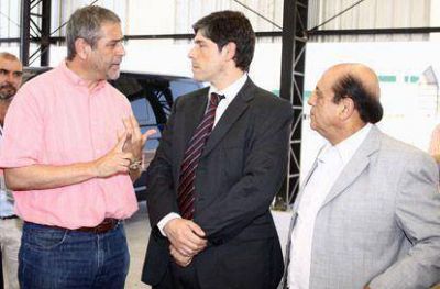 Abal Medina, Mussi y Ferraresi recorrieron las obras de saneamiento del Riachuelo