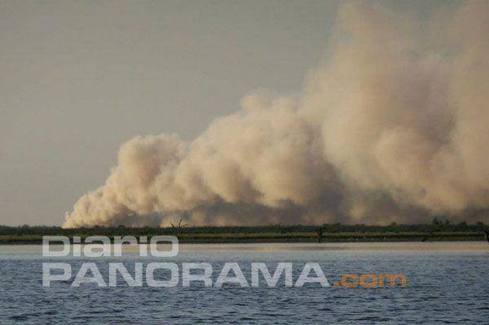 Detectaron de d�nde proviene el denso humo en el centro de Termas