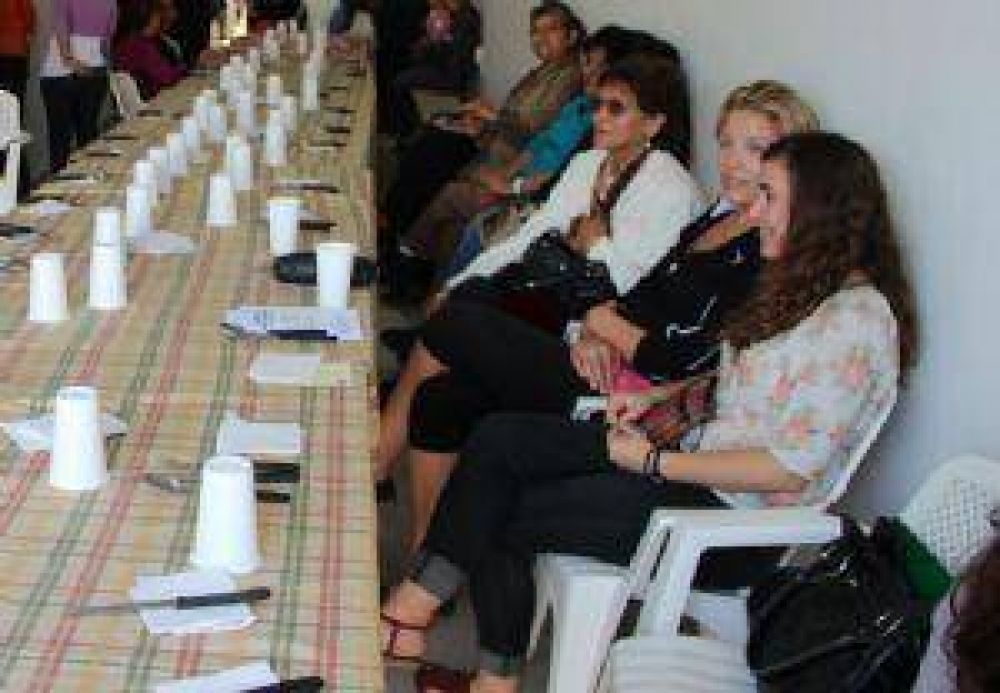 Acela retom� sus actividades anuales