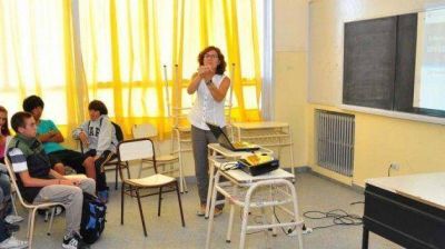 El Ministerio de Salud promueve h�bitos saludables en la Escuela de Verano de Playa Uni�n