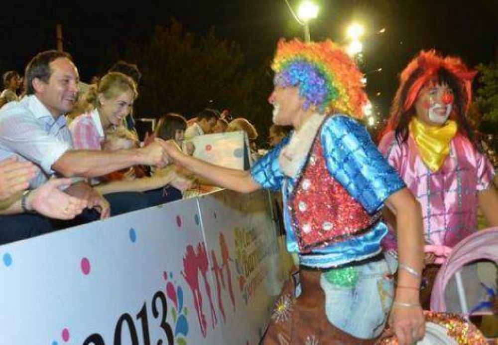 Camau: "Los corsos barriales ponen en valor el esfuerzo de todo el a�o"