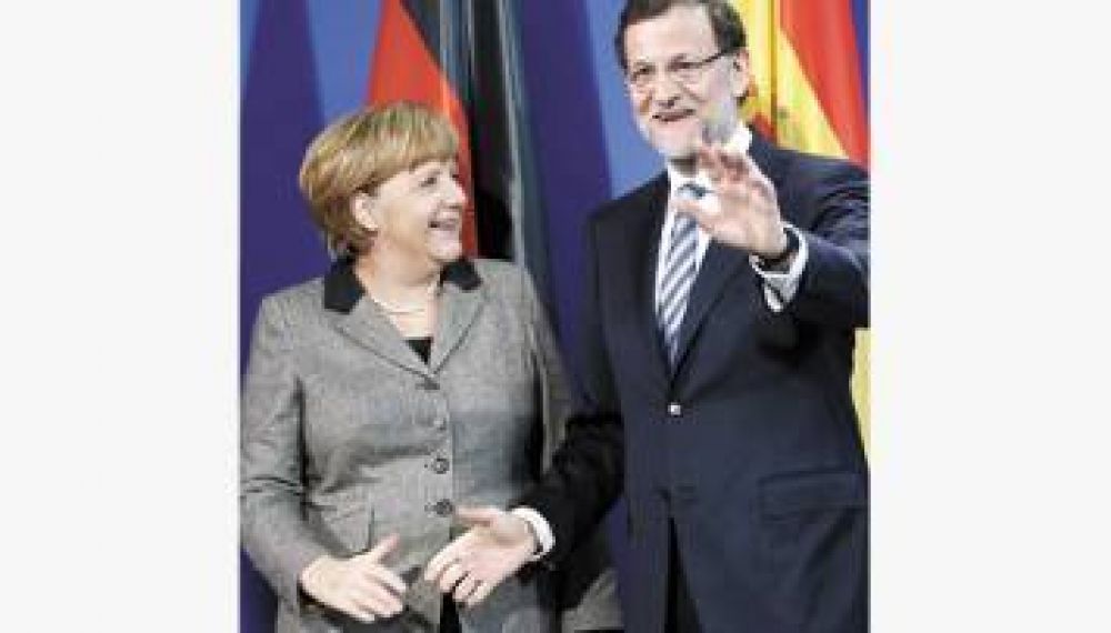 Con apoyo de Merkel a sus reformas, Rajoy rechaza denuncia de corrupci�n