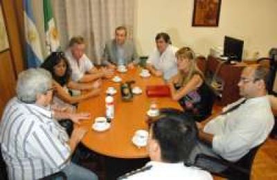 Pedrini recibi� a los diputados de la Alianza Frente de Todos	