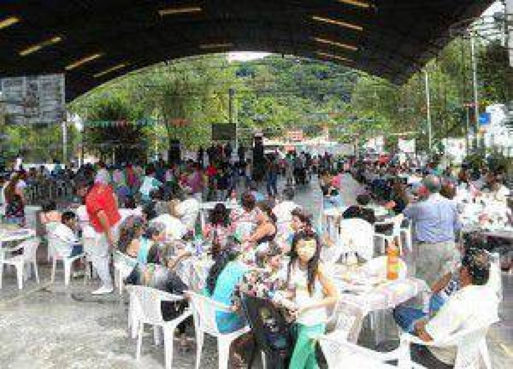 Se viene el tradicional �Jueves de Comadres� como anticipo del carnaval juje�o