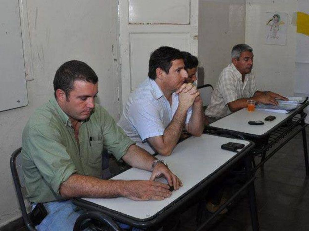 Todo listo para que abra la Salada y se espera la llegada de Castillo al Este