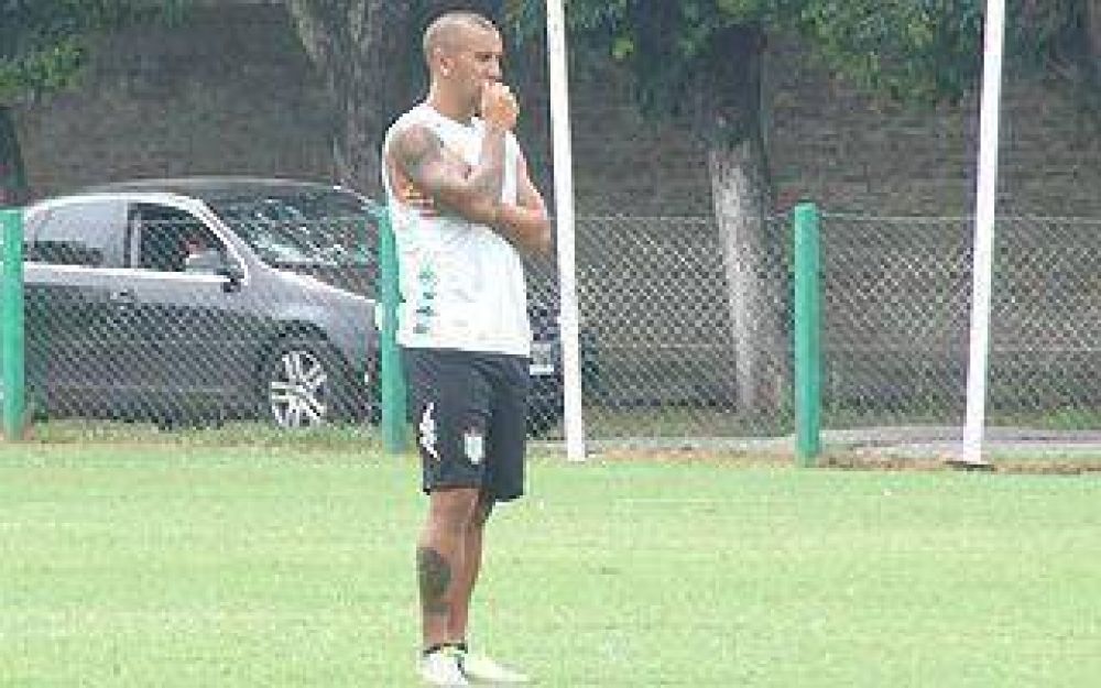 El Taladro se prepara para el partido con el Lobo