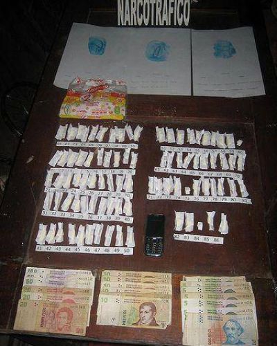Secuestraron pasta base de coca�na en una casa de barrio Belgrano