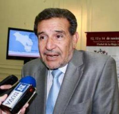 Beder Herrera todav�a no defini� su �equipo� para las legislativas