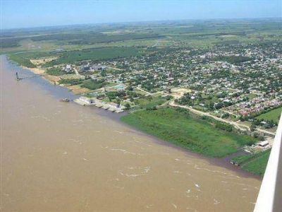 �Hace d�cadas que Fiplasto tiene esa mancha y queremos que se ponga en marcha la planta purificadora�