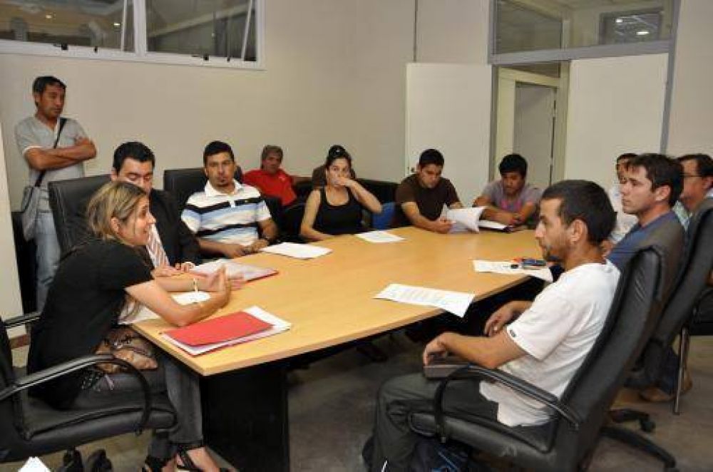 Nataci�n y voleibol abren el camino de los selectivos