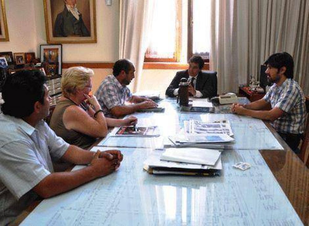 Pittelli recibi� al Sindicato Municipal para iniciar negociaciones salariales 